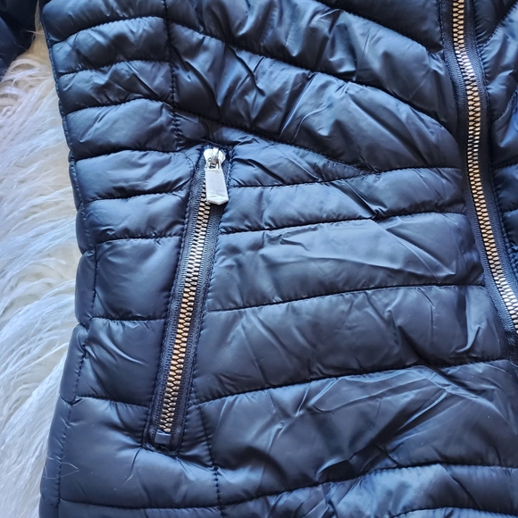 puffer jacket ✨️NEW - Picture 4 of 9